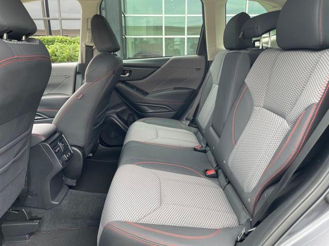 Photo of 2022 Magnetite Gray Metallic Subaru Forester