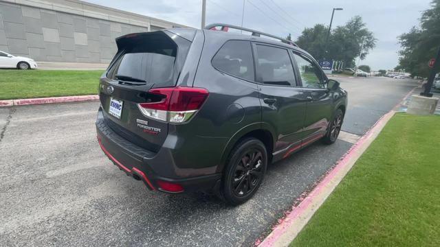 Photo of 2022 Magnetite Gray Metallic Subaru Forester