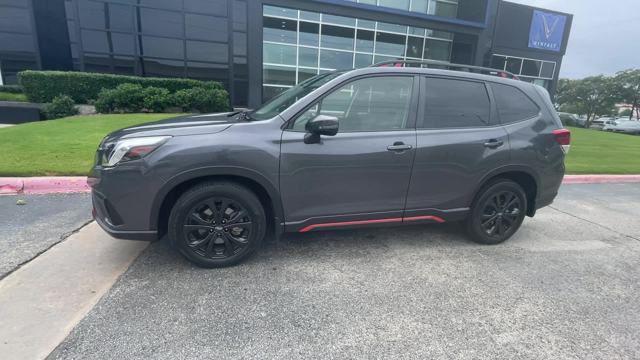 Photo of 2022 Magnetite Gray Metallic Subaru Forester