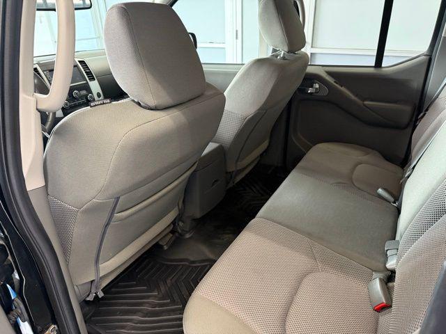 Photo of 2019 Magnetic Black Pearl Nissan Frontier