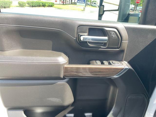Photo of 2022 Summit White Chevrolet Silverado 3500