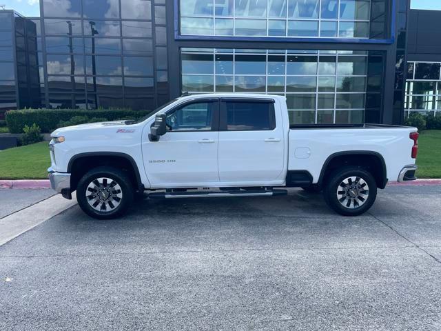 Photo of 2022 Summit White Chevrolet Silverado 3500