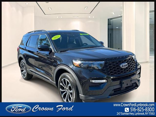 Photo of 2022 Agate Black Metallic Ford Explorer