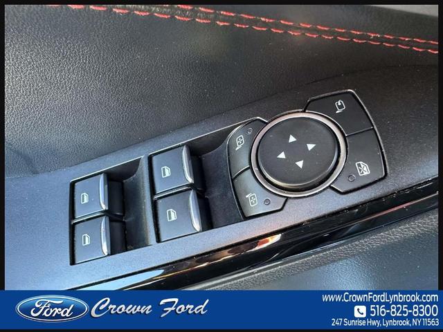 Photo of 2022 Agate Black Metallic Ford Explorer