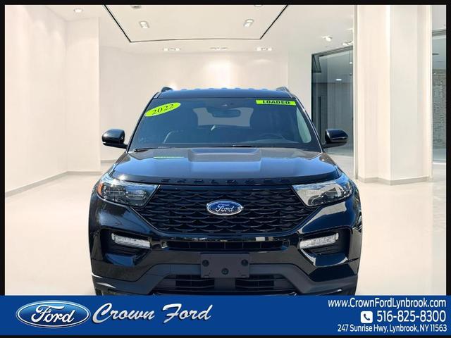 Photo of 2022 Agate Black Metallic Ford Explorer