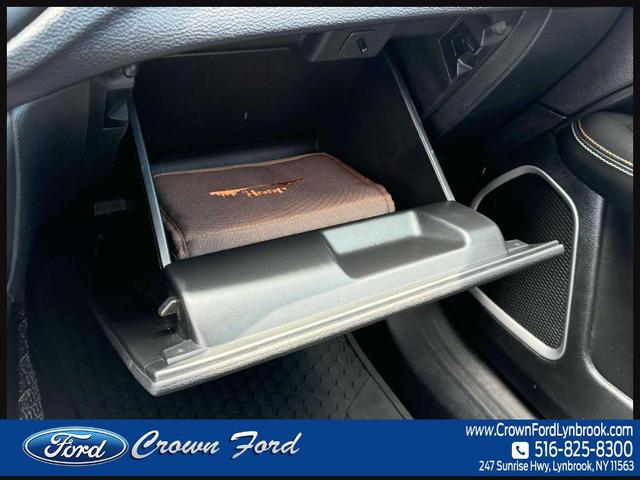 Photo of 2018 Granite Crystal Clearcoat Metallic Jeep Compass