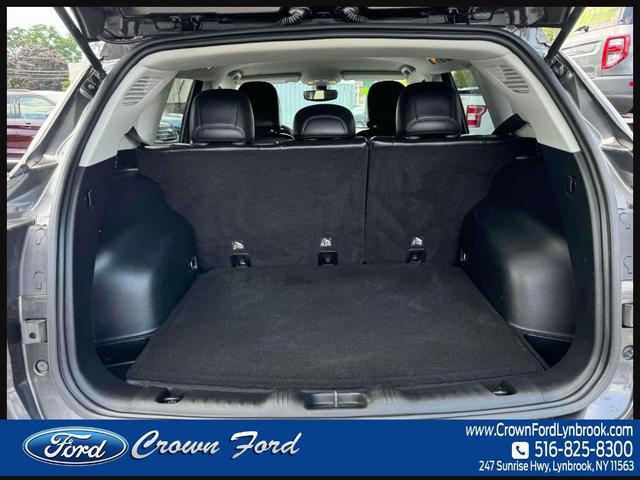 Photo of 2018 Granite Crystal Clearcoat Metallic Jeep Compass