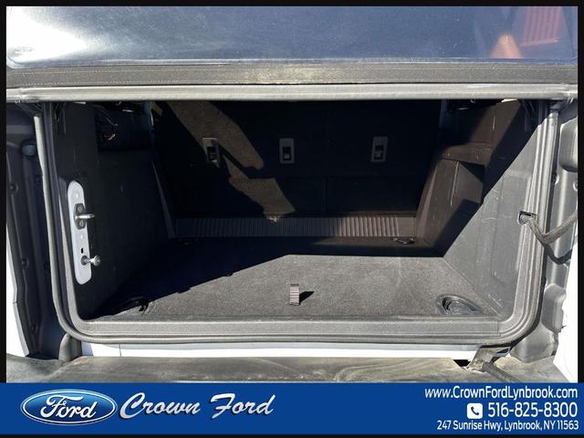 Photo of 2022 Oxford White Ford Bronco
