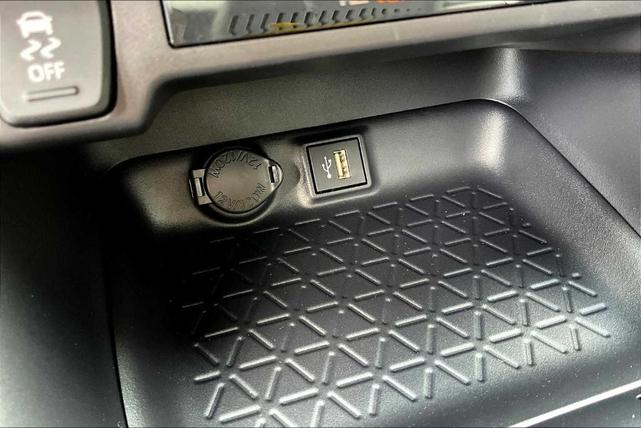 Photo of 2025 Silver Toyota RAV4