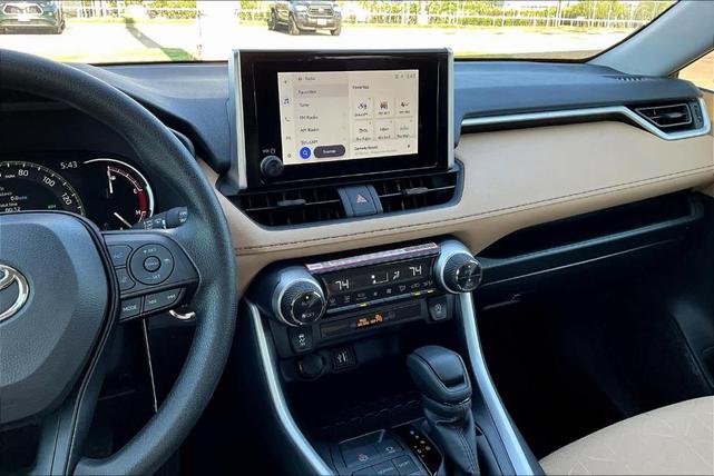 Photo of 2025 White Toyota RAV4