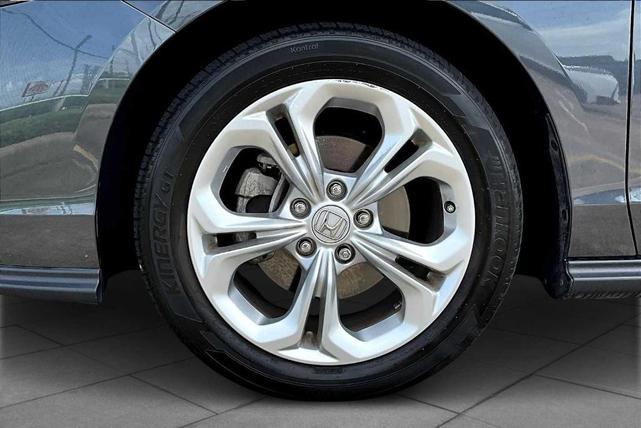 Photo of 2023 Meteorite Gray Metallic Honda Accord