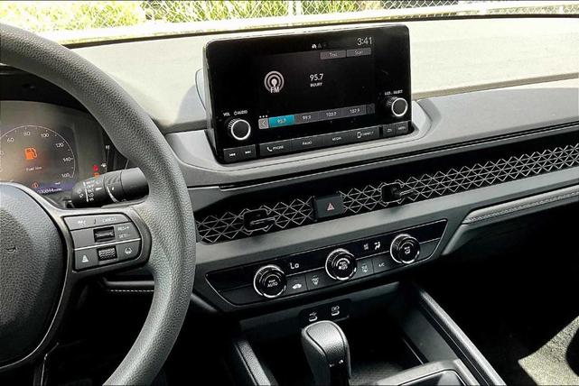 Photo of 2023 Meteorite Gray Metallic Honda Accord