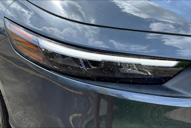 Photo of 2023 Meteorite Gray Metallic Honda Accord