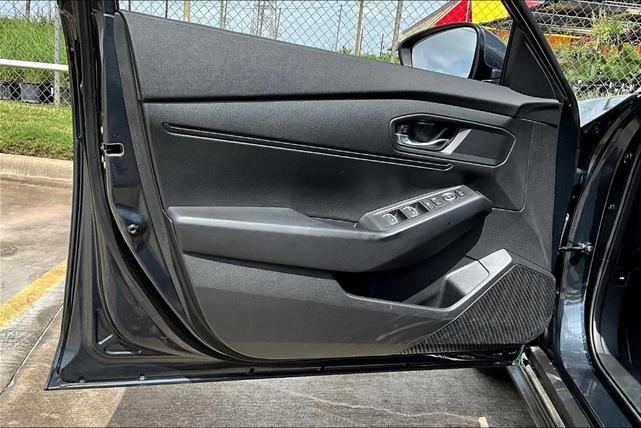 Photo of 2023 Meteorite Gray Metallic Honda Accord