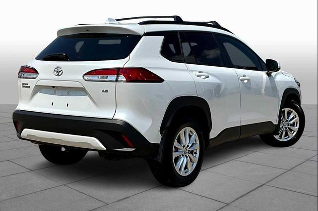 Photo of 2023 Wind Chill Pearl Toyota Corolla Cross