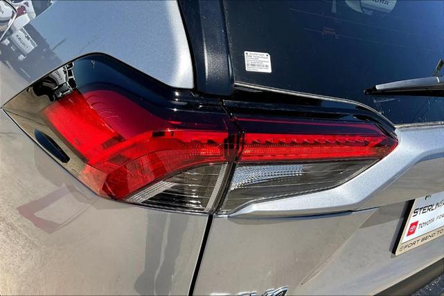 Photo of 2025 Silver Toyota RAV4