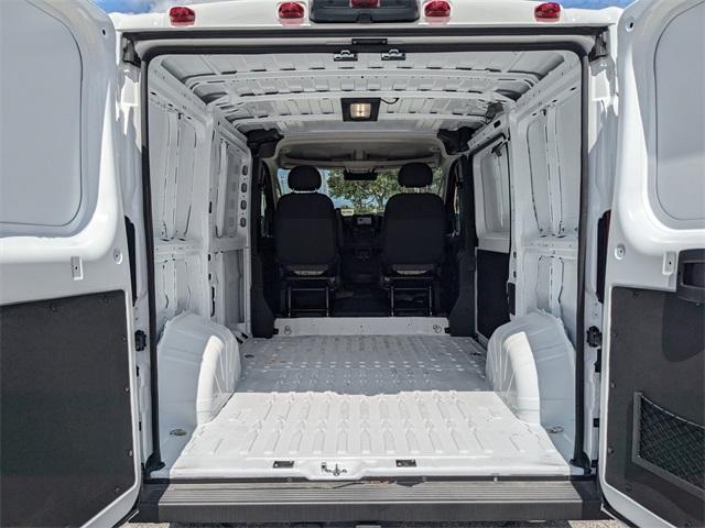 Photo of 2025 Bright White Clearcoat RAM ProMaster 1500
