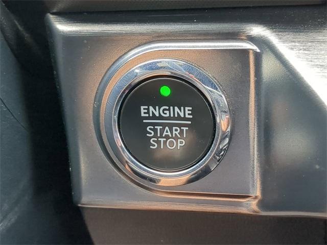 Photo of 2022 Star White Ford F-150