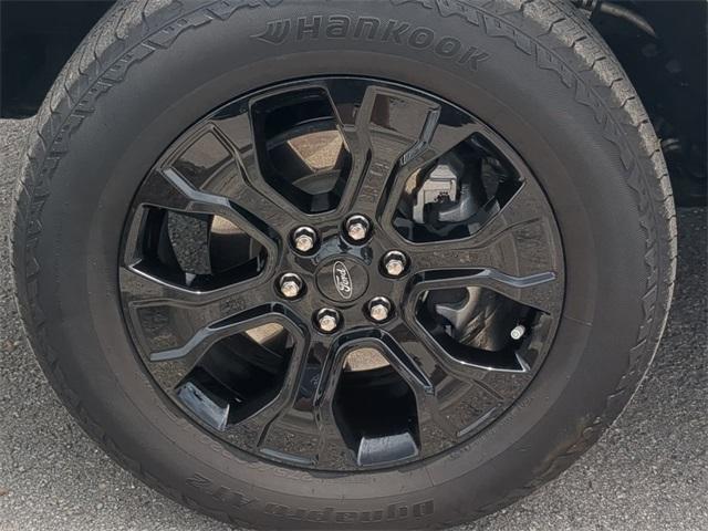 Photo of 2022 Star White Ford F-150