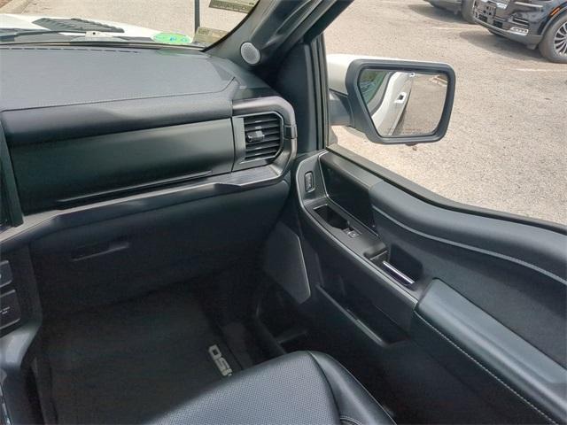 Photo of 2022 Star White Ford F-150