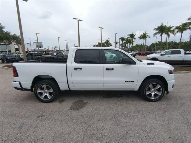 Photo of 2025 Bright White Clearcoat RAM 1500