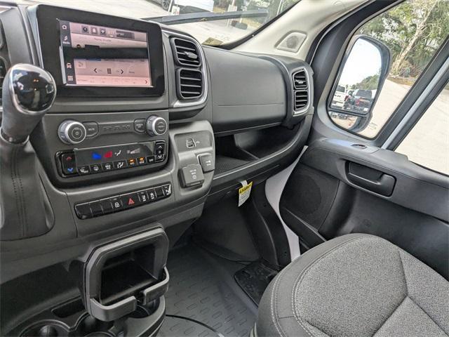 Photo of 2025 Bright White Clearcoat RAM ProMaster 2500