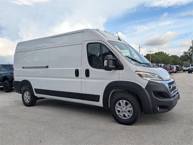 Photo of 2025 Bright White Clearcoat RAM ProMaster 2500