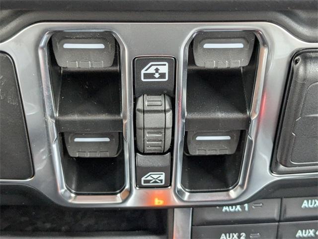 Photo of 2025 Bright White Clearcoat Jeep Wrangler 4xe