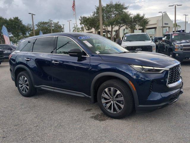 Photo of 2023 Grand Blue INFINITI QX60
