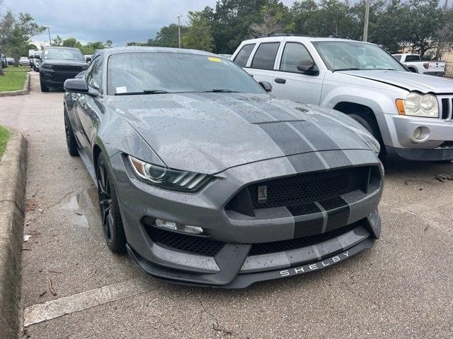 Photo of 2018 Black Ford Shelby GT350