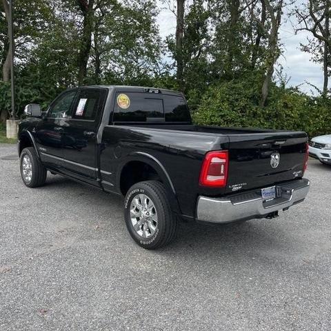 Photo of 2022 Diamond Black RAM 2500