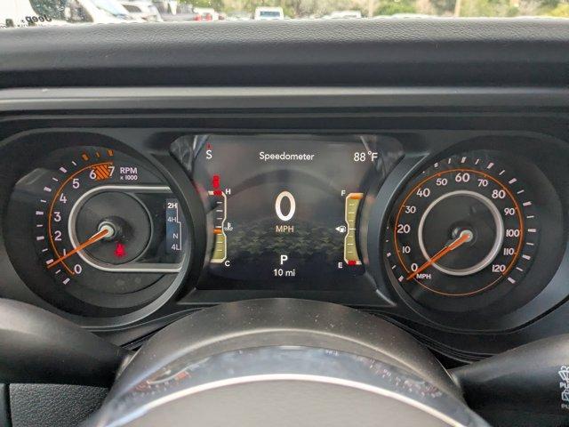 Photo of 2025 Bright White Clearcoat Jeep Wrangler