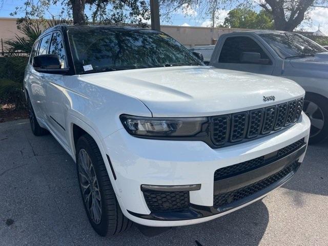 Photo of 2023 Bright White Clearcoat Jeep Grand Cherokee L