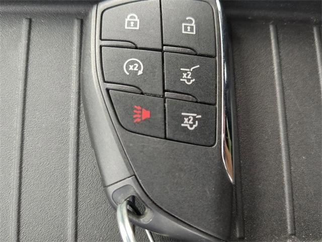 Photo of 2022 Onyx Black GMC Yukon