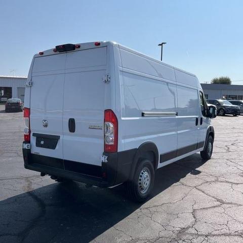 Photo of 2024 Bright White Clearcoat RAM ProMaster 3500