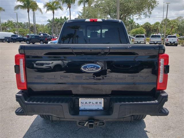 Photo of 2023 Agate Black Metallic Ford F-350