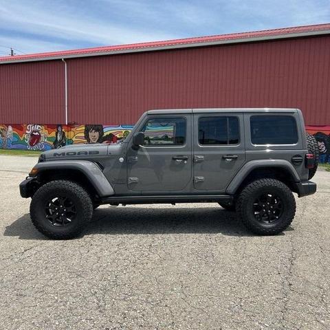 Photo of 2018 Sting Gray Clearcoat Jeep Wrangler Unlimited