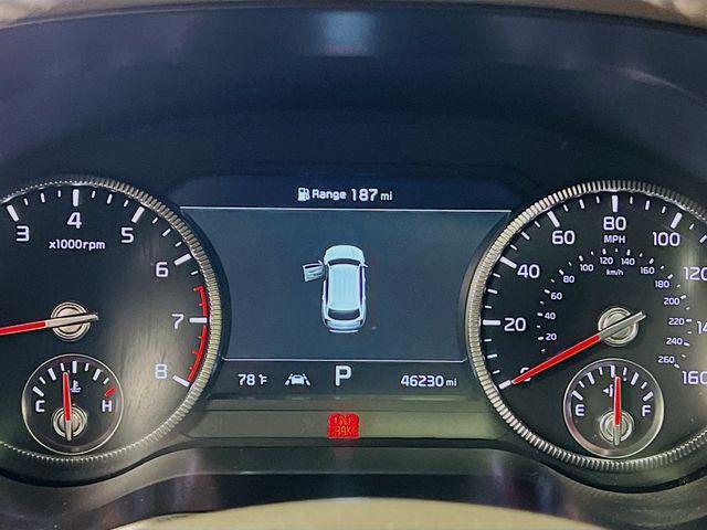 Photo of 2022 Glacial White Pearl Kia Telluride