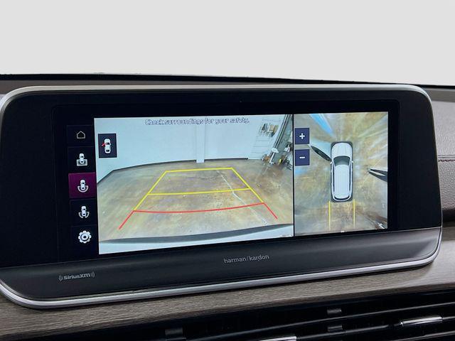 Photo of 2022 Glacial White Pearl Kia Telluride