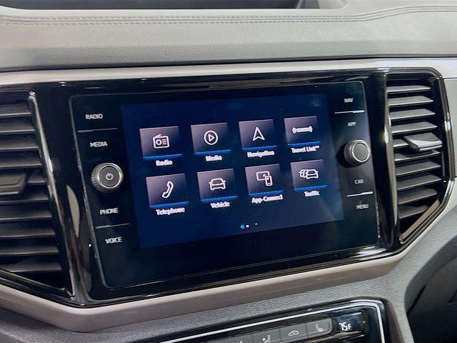 Photo of 2020 Ebony Black Volkswagen Atlas Cross Sport