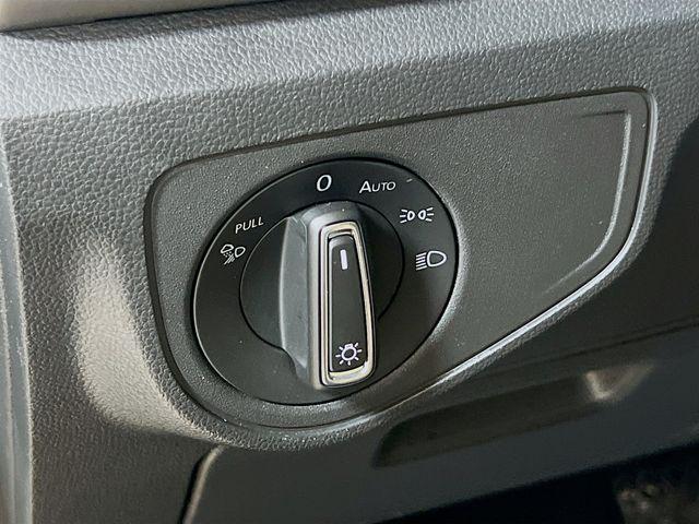 Photo of 2020 Ebony Black Volkswagen Atlas Cross Sport
