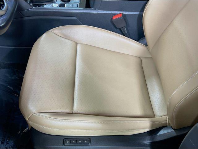 Photo of 2020 Ebony Black Volkswagen Atlas Cross Sport
