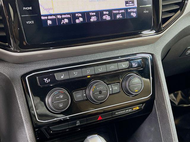 Photo of 2020 Ebony Black Volkswagen Atlas Cross Sport