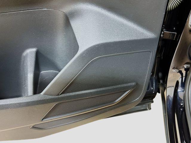 Photo of 2020 Ebony Black Volkswagen Atlas Cross Sport