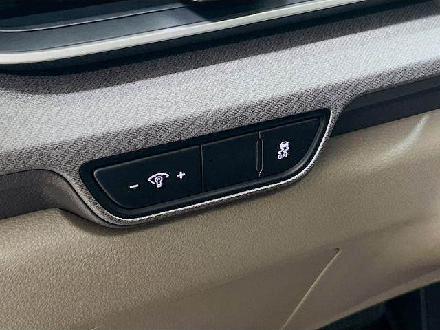 Photo of 2026 Snow White Kia Carnival