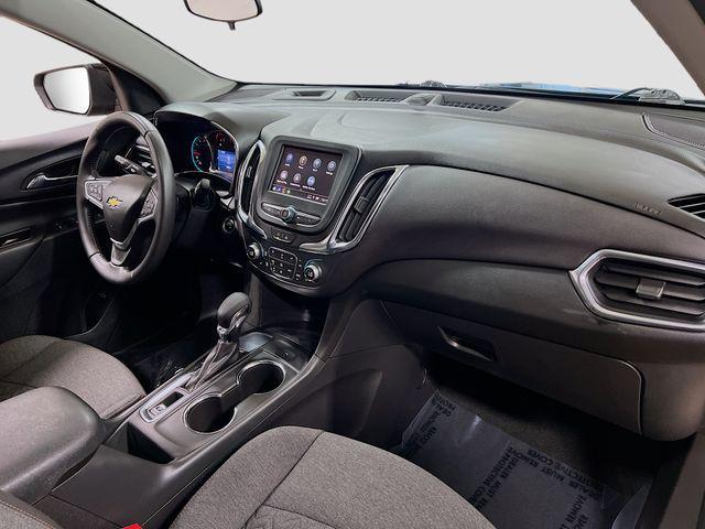 Photo of 2022 Mosaic Black Metallic Chevrolet Equinox