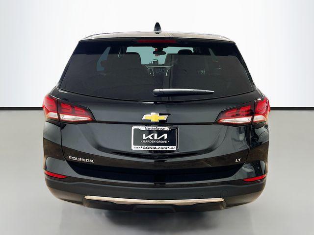 Photo of 2022 Mosaic Black Metallic Chevrolet Equinox