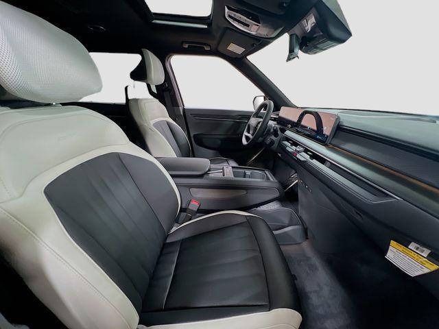 Photo of 2026 Panthera Metal Kia EV9