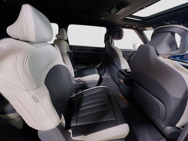 Photo of 2026 Panthera Metal Kia EV9