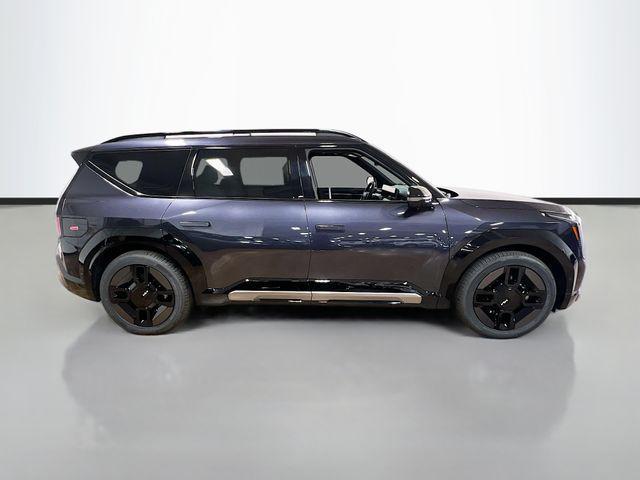 Photo of 2026 Panthera Metal Kia EV9
